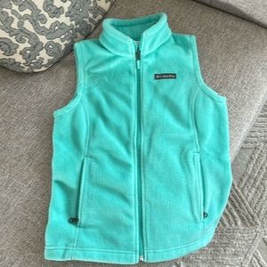 Columbia vest  size M (10-12) girls